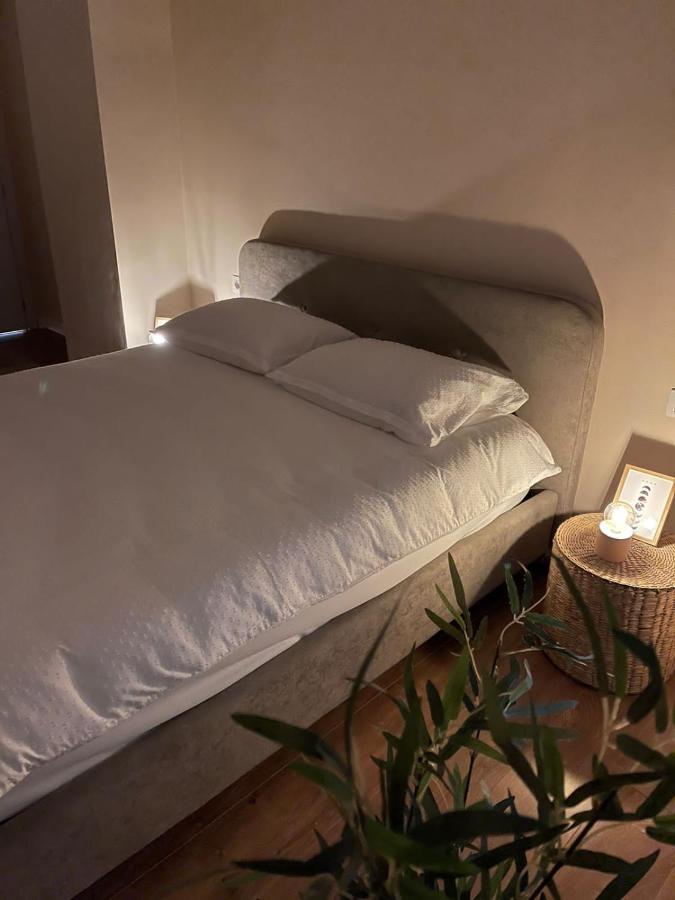Mh Apartment, Free Parking, Flexible Check In Tirana Esterno foto